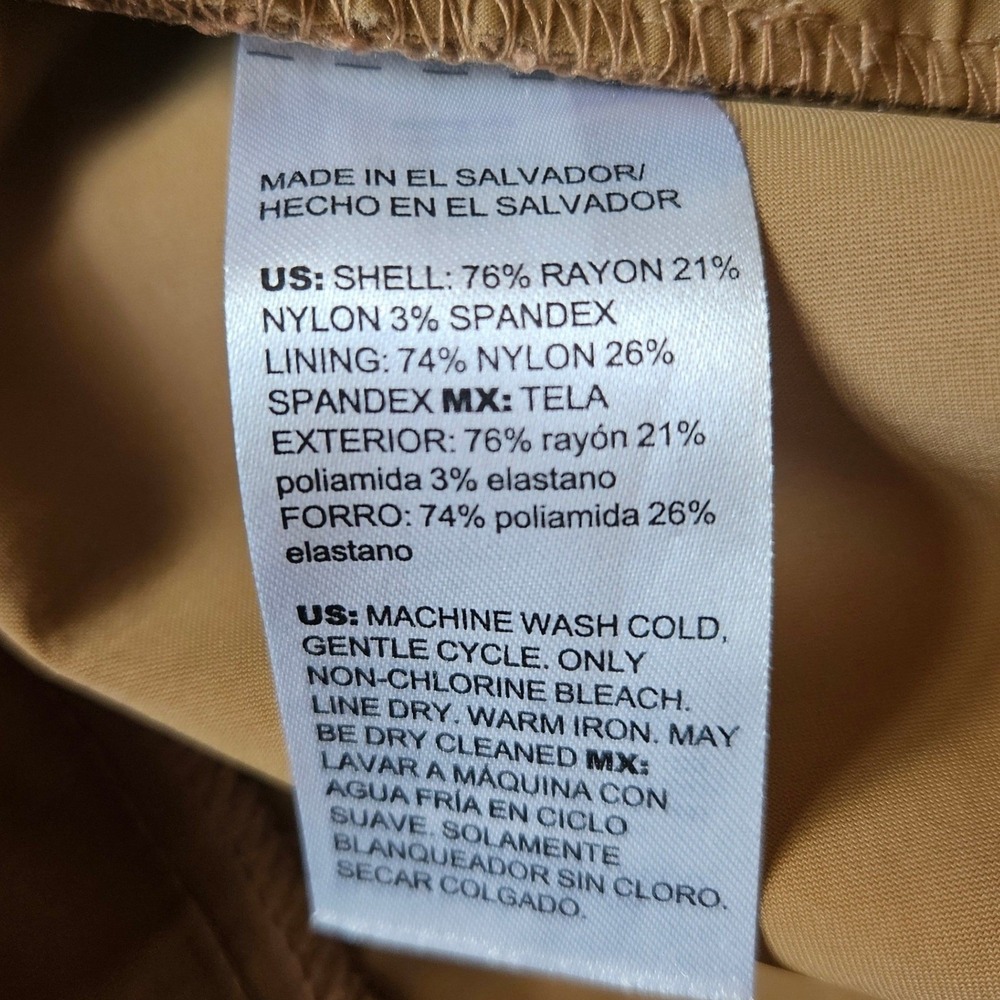 Chico's Women Brown Pull On Stretch Pants Size 2.5R US 14R Rayon Blend Trousers - Picture 4 of 7